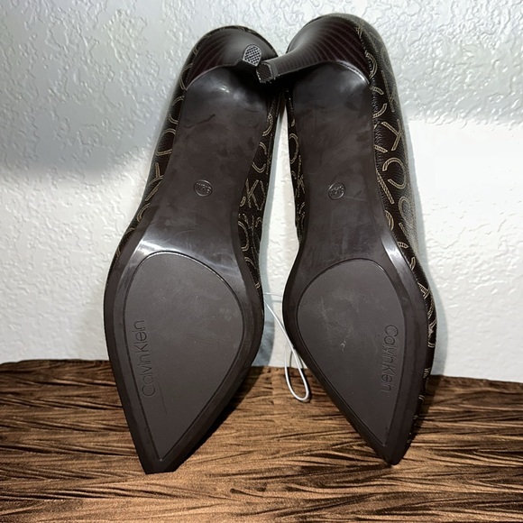 NWOT Calvin Klein KCGIANA-R 8.5M Women’s 3” Heels - Picture 6 of 11